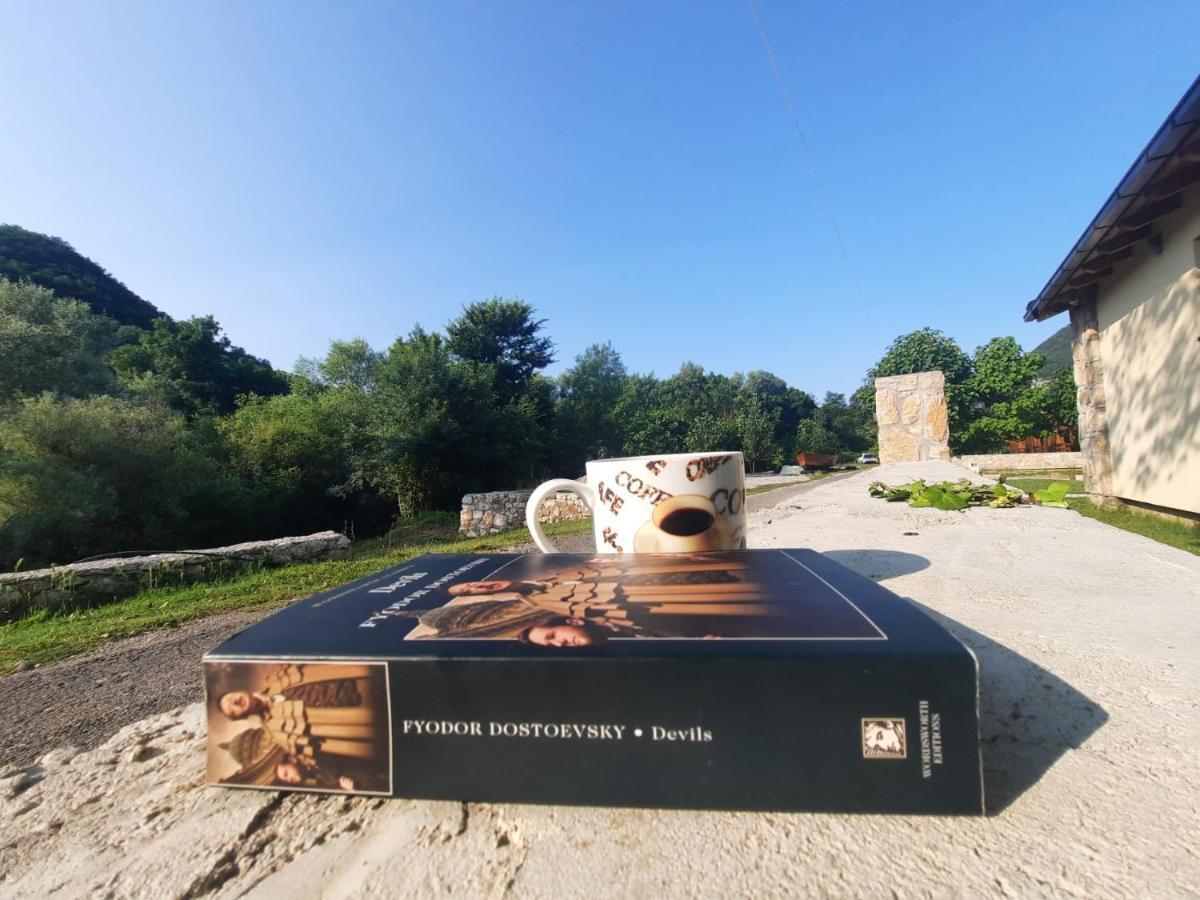 Orahovo Stone Vilas Virpazar Exteriér fotografie