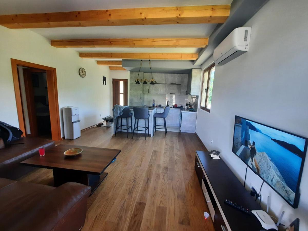 Orahovo Stone Vilas Virpazar Exteriér fotografie